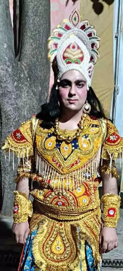 Ludhiana: ये मुस्लिम कलाकार रामलीला में भूमिकाएं निभा रहे, तैयारियों में सहयोग कर रहे Ludhiana: ये मुस्लिम कलाकार रामलीला में भूमिकाएं निभा रहे, तैयारियों में सहयोग कर रहे