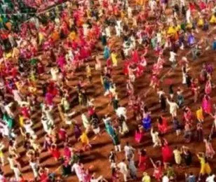 गरबा स्थल में हनुमान चालीसा का पाठ करेंगे VHP और बजरंग दल, जानिए क्यों? गरबा स्थल में हनुमान चालीसा का पाठ करेंगे VHP और बजरंग दल, जानिए क्यों?