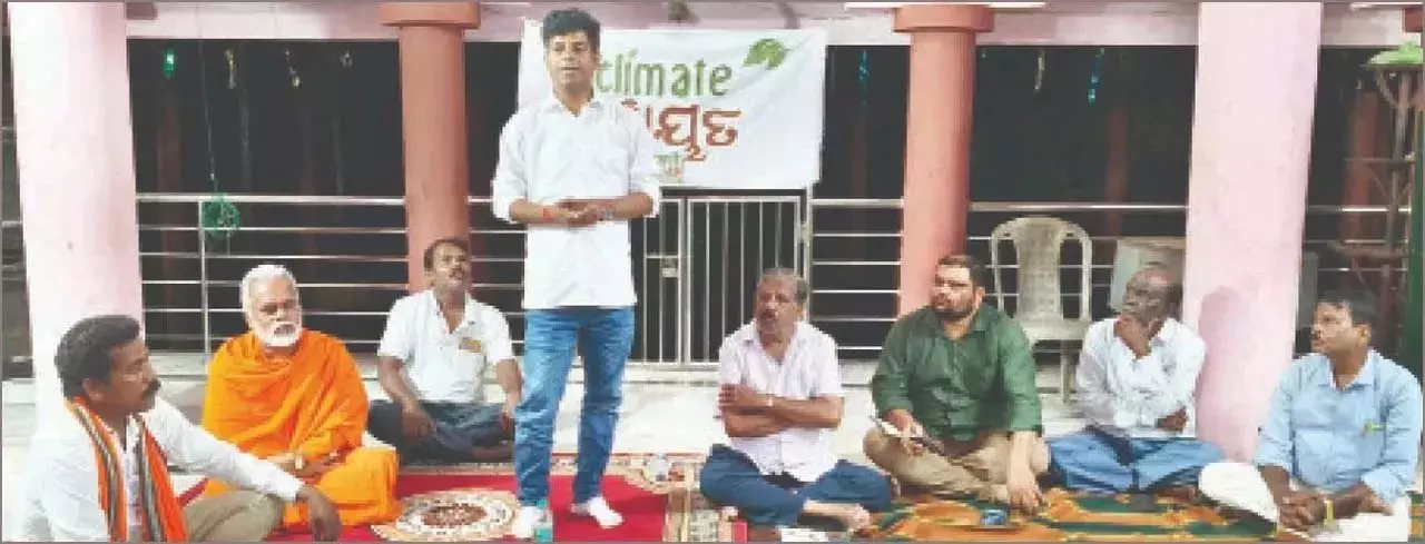 कटक सदर विधायक ने हरित भविष्य के लिए वृक्षारोपण और इलेक्ट्रिक वाहन अपनाने पर जोर दिया कटक सदर विधायक ने हरित भविष्य के लिए वृक्षारोपण और इलेक्ट्रिक वाहन अपनाने पर जोर दिया