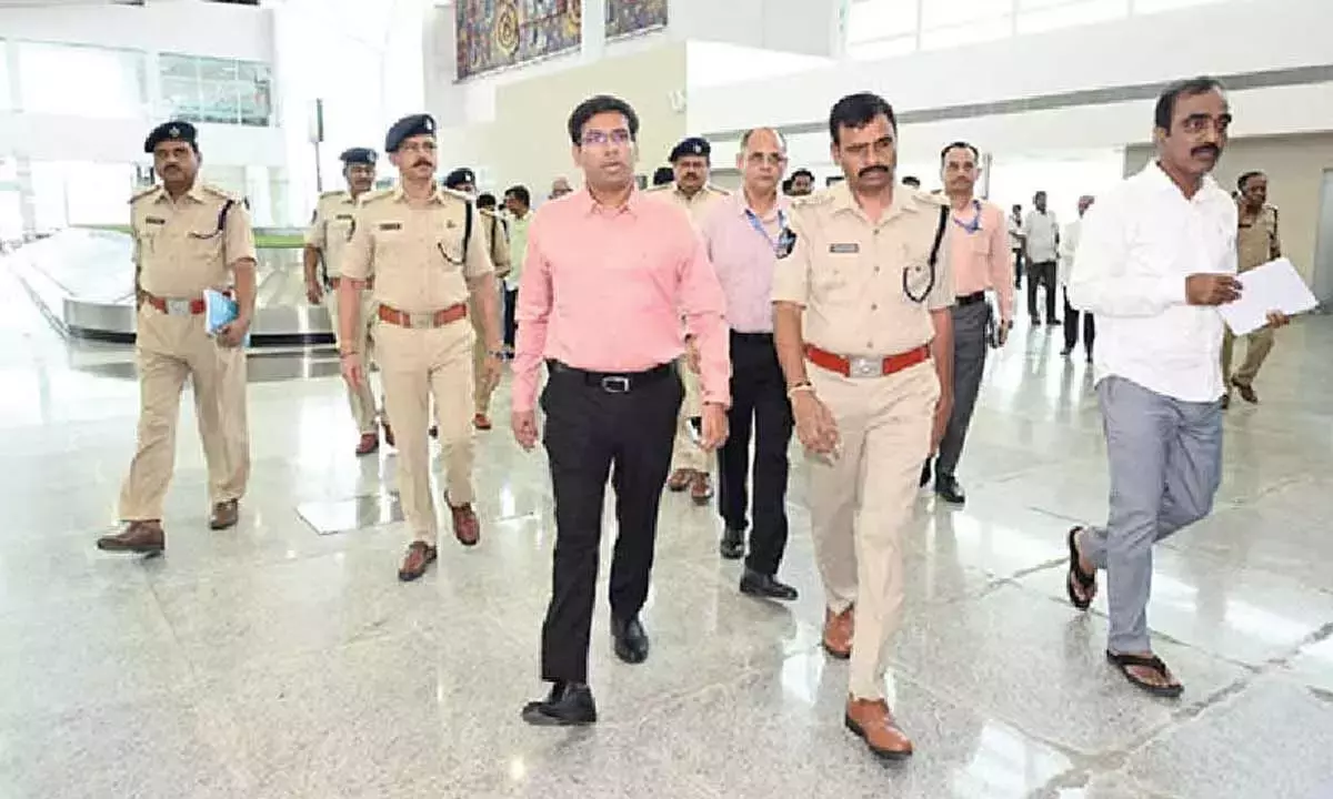 उपराष्ट्रपति के आगमन के लिए तिरुपति तैयार, CM नायडू कल आएंगे उपराष्ट्रपति के आगमन के लिए तिरुपति तैयार, CM नायडू कल आएंगे