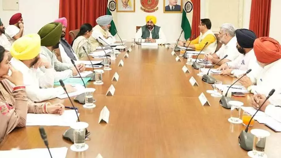 Chandigarh: बाढ़ को लेकर पंजाब विधानसभा सत्र 26 सितंबर से शुरू होगा Chandigarh: बाढ़ को लेकर पंजाब विधानसभा सत्र 26 सितंबर से शुरू होगा