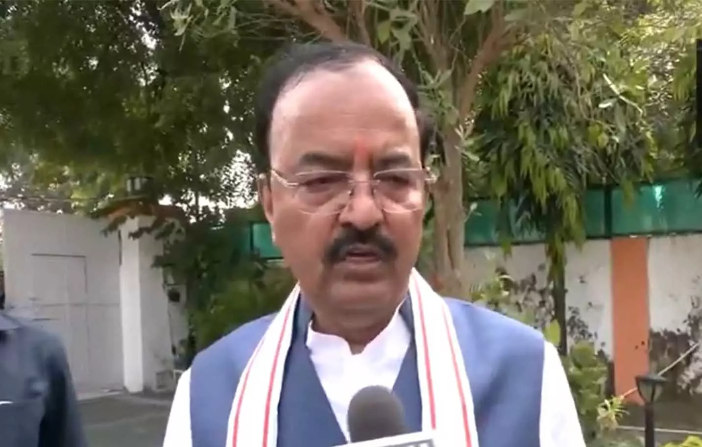 आजम खान सपा में रहें या बसपा में जाएं, 2027 में दोनों की हार तय है: यूपी के उपमुख्यमंत्री मौर्य आजम खान सपा में रहें या बसपा में जाएं, 2027 में दोनों की हार तय है: यूपी के उपमुख्यमंत्री मौर्य
