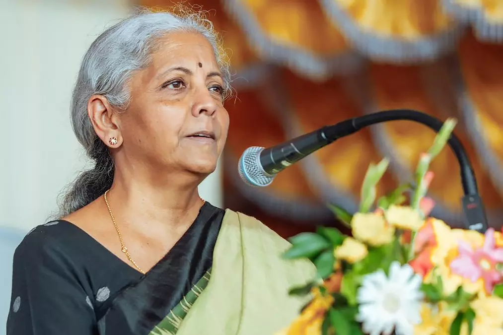 वित्त मंत्री सीतारमण जयपुर पहुंचेंगी जीएसटी कार्यक्रम के लिए वित्त मंत्री सीतारमण जयपुर पहुंचेंगी जीएसटी कार्यक्रम के लिए