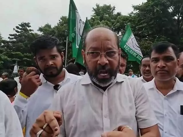 पंचायती राज शक्तियों में कटौती के विरोध में बीजद करेगा विधानसभा का घेराव पंचायती राज शक्तियों में कटौती के विरोध में बीजद करेगा विधानसभा का घेराव