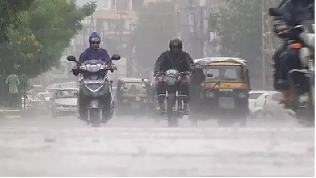 कोरापुट में भारी बारिश के कारण 28 September तक सरकारी कर्मचारियों की छुट्टियां रद्द कोरापुट में भारी बारिश के कारण 28 September तक सरकारी कर्मचारियों की छुट्टियां रद्द