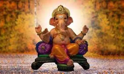 Vinayak Chaturthi 2025: जानें कब है आश्विन मास की विनायक चतुर्थी, व्रत और पूजन विधि Vinayak Chaturthi 2025: जानें कब है आश्विन मास की विनायक चतुर्थी, व्रत और पूजन विधि