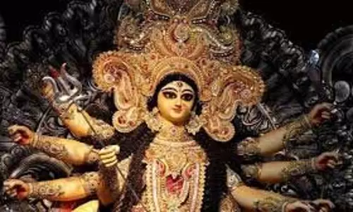 Navratri 2025: नवरात्रि में अगर दिख जाएं ये 9 सपने, तो समझिए शुरू होने वाला है गोल्डन टाइम Navratri 2025: नवरात्रि में अगर दिख जाएं ये 9 सपने, तो समझिए शुरू होने वाला है गोल्डन टाइम
