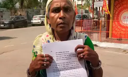 संपत्ति हड़पना चाहते है बेटा और बहू, बुजुर्ग महिला ने लगाया प्रताड़ना का आरोप