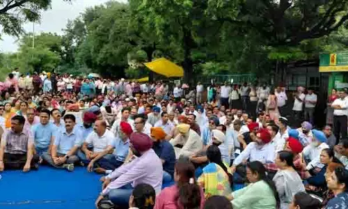 Jalandhar: कभी मशालवाहक रहे सहायता प्राप्त स्कूल, अस्तित्व के लिए संघर्ष कर रहे