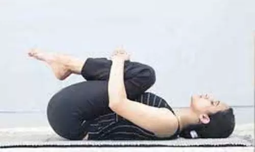Yoga: अगर कब्ज से हमेशा बुरा हाल रहता है आपका, तो ये योगासन दिलाएंगे आराम Yoga: अगर कब्ज से हमेशा बुरा हाल रहता है आपका, तो ये योगासन दिलाएंगे आराम
