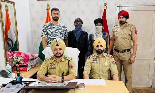Ludhiana: दो झपटमार पुलिस के शिकंजे में Ludhiana: दो झपटमार पुलिस के शिकंजे में