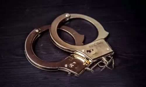 Odisha : पुलिस ने हनी ट्रैप रैकेट का भंडाफोड़ किया; दो पत्रकारों सहित तीन गिरफ्तार