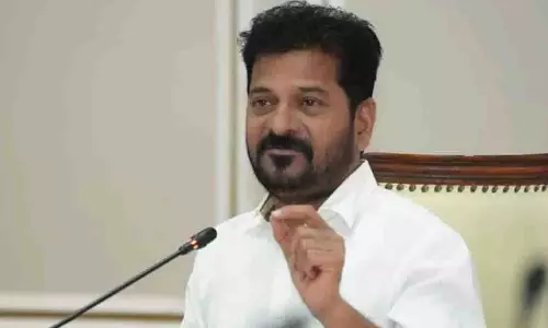 Telangana सरकार ने सिंगरेनी श्रमिकों के लिए 819 करोड़ रुपये के दशहरा बोनस की घोषणा की Telangana सरकार ने सिंगरेनी श्रमिकों के लिए 819 करोड़ रुपये के दशहरा बोनस की घोषणा की