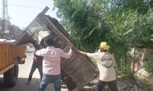 भूना में अतिक्रमण अभियान को मिला जनता का समर्थन, नगर निगम की टीम ने की कार्रवाई