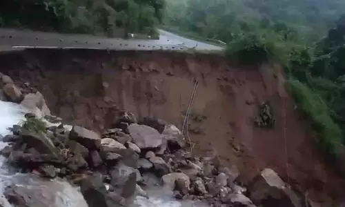 Malkangiri: बोंडा घाटी में भारी भूस्खलन, सड़क संपर्क टूटा