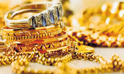 Kalaburagi : 3.80 लाख रुपये के सोने के आभूषण चोरी Kalaburagi : 3.80 लाख रुपये के सोने के आभूषण चोरी