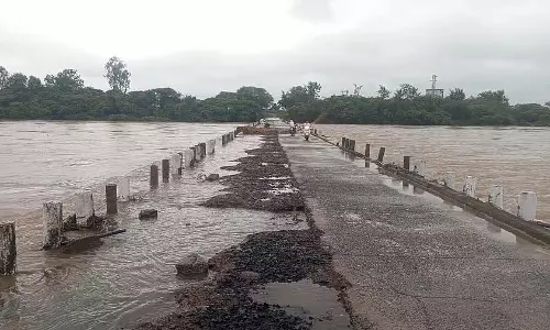 कगीना में बाढ़ कम हुई: दंडोती पुल यातायात के लिए खुला कगीना में बाढ़ कम हुई: दंडोती पुल यातायात के लिए खुला