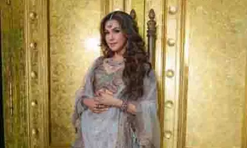 Isha Koppikar: महिलाओं के लिए एक शक्तिशाली नवरात्रि संदेश साझा किया
