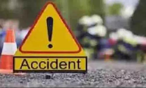 कांगड़ा में HRTC बस पलटने से 44 लोग घायल कांगड़ा में HRTC बस पलटने से 44 लोग घायल