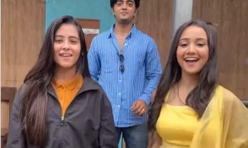 आशी ने दोस्तो संग किया आइस्क्रीम खाउंगी गाने पर धमाकेदार डांस, पोस्ट किया वीडियो आशी ने दोस्तो संग किया आइस्क्रीम खाउंगी गाने पर धमाकेदार डांस, पोस्ट किया वीडियो