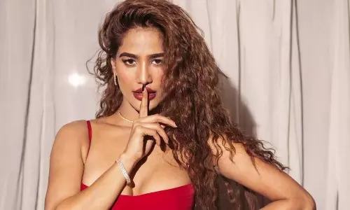 लव कुश रामलीला समिति का बड़ा फैसला, एक्ट्रेस पूनम पांडे अब नहीं निभाएंगी मंदोदरी की भूमिका लव कुश रामलीला समिति का बड़ा फैसला, एक्ट्रेस पूनम पांडे अब नहीं निभाएंगी मंदोदरी की भूमिका