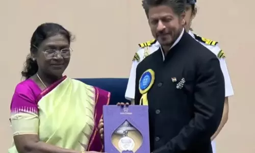 नेशनल अवॉर्ड से सम्मानित हुए शाहरुख खान और रानी मुखर्जी