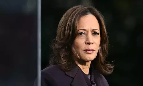 Kamala Harris ने कहा कि बिडेन की पुनर्निर्वाचन बोली को चुनौती देना उनकी ज़िम्मेदारी थी Kamala Harris ने कहा कि बिडेन की पुनर्निर्वाचन बोली को चुनौती देना उनकी ज़िम्मेदारी थी