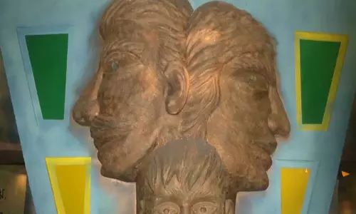 Kolkata में दुर्गा पूजा पंडाल में बच्चों पर तलाक के प्रभाव पर प्रकाश डाला गया