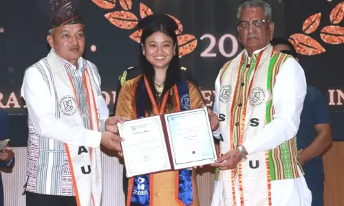 राज्यपाल Sikkim अल्पाइन विश्वविद्यालय के प्रथम दीक्षांत समारोह में शामिल हुए राज्यपाल Sikkim अल्पाइन विश्वविद्यालय के प्रथम दीक्षांत समारोह में शामिल हुए