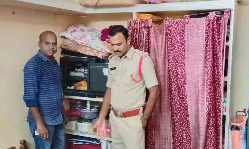 Nizamabad जिला केंद्र में भीषण चोरी.. लगातार हो रही चोरियों से लोग दहशत में