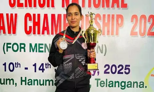 घुटने की सर्जरी के बाद Sepak Takraw खिलाड़ी नवाता ने रिंग में वापसी की, रजत पदक जीता