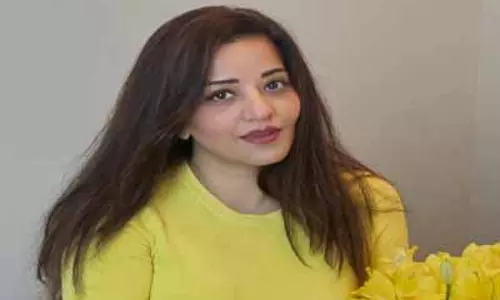 मोनालिसा के लिए काम बना डिस्ट्रैक्शन, बोल्ड फोटोज के साथ कही दिल की बात