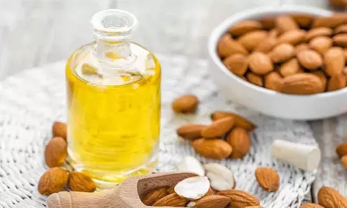क्या मैं बादाम का तेल पी सकता हूँ? इसके क्या फ़ायदे हैं?