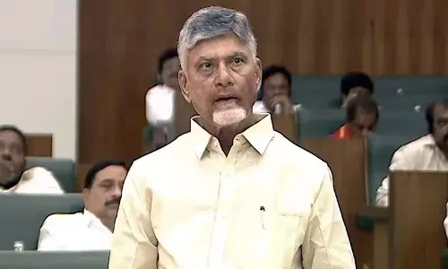CM Chandrababu ने हर आंध्र प्रदेश जिले में एक मेडिकल कॉलेज की वकालत की CM Chandrababu ने हर आंध्र प्रदेश जिले में एक मेडिकल कॉलेज की वकालत की