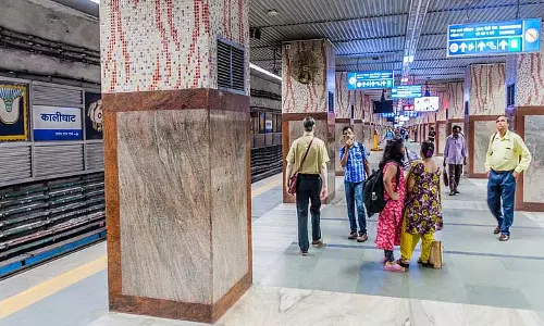 आखिरकार कुछ राहत, Blue Line पर मेट्रो सेवा सामान्य हुई