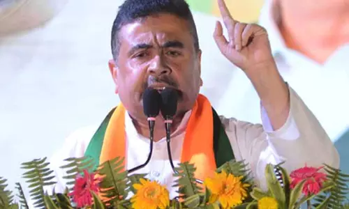 सुवेंदु अधिकारी का ममता सरकार पर हमला, कहा- बारिश नहीं, यह नेतृत्व की विफलता सुवेंदु अधिकारी का ममता सरकार पर हमला, कहा- बारिश नहीं, यह नेतृत्व की विफलता