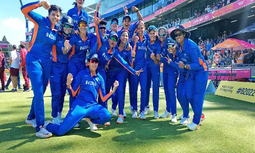 Australia के खिलाफ श्रृंखला के निर्णायक मैच में धीमी ओवर गति के लिए भारत पर जुर्माना Australia के खिलाफ श्रृंखला के निर्णायक मैच में धीमी ओवर गति के लिए भारत पर जुर्माना