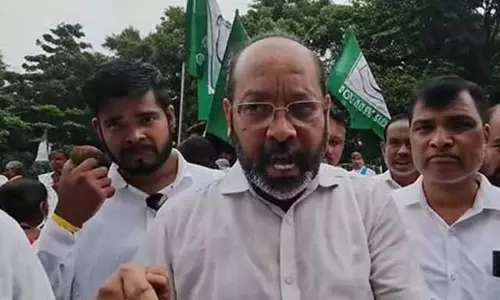 पंचायती राज शक्तियों में कटौती के विरोध में बीजद करेगा विधानसभा का घेराव पंचायती राज शक्तियों में कटौती के विरोध में बीजद करेगा विधानसभा का घेराव