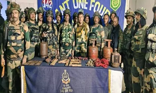 BSF और DVF की बड़ी कामयाबी, जंगल से मिली भारी मात्रा में विस्फोटक सामग्री