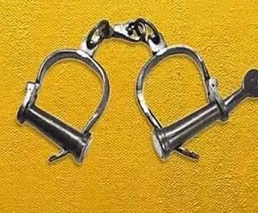 Karnataka : बीमार पिता के इलाज के लिए बाइक चुराने के आरोप में व्यक्ति गिरफ्तार Karnataka : बीमार पिता के इलाज के लिए बाइक चुराने के आरोप में व्यक्ति गिरफ्तार