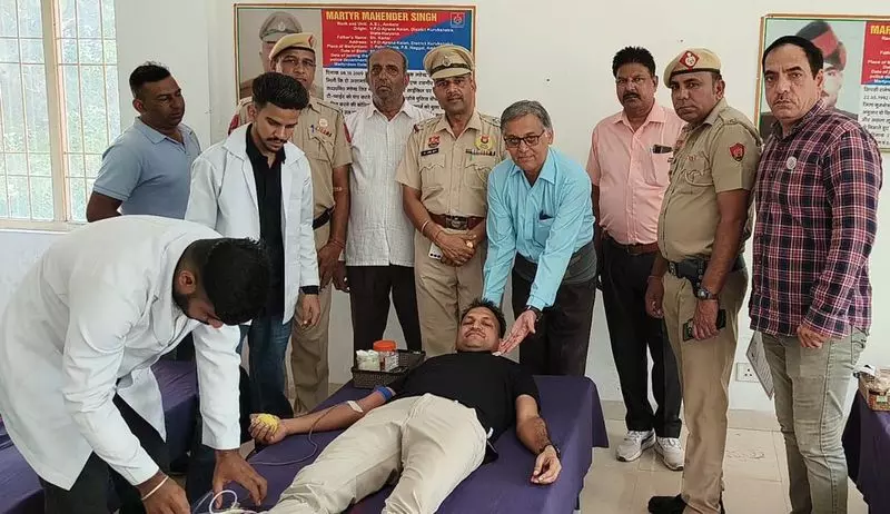 Haryana : कुरुक्षेत्र पुलिस ने रक्तदान शिविर का आयोजन किया Haryana : कुरुक्षेत्र पुलिस ने रक्तदान शिविर का आयोजन किया