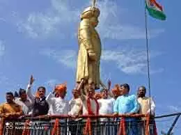 सांबा में महाराजा हरि सिंह की 130वीं जयंती पर स्लाथिया ने दी श्रद्धांजलि सांबा में महाराजा हरि सिंह की 130वीं जयंती पर स्लाथिया ने दी श्रद्धांजलि