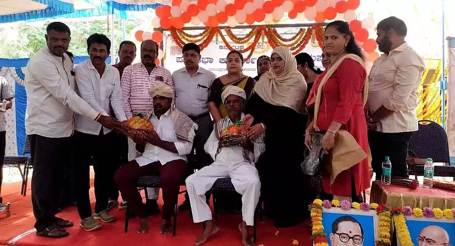 Devanahalli : सिविल सेवकों का सम्मान करना हमारा कर्तव्य है Devanahalli : सिविल सेवकों का सम्मान करना हमारा कर्तव्य है