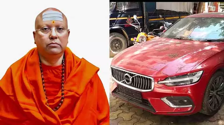 दिल्ली संस्थान में छात्राओं के यौन उत्पीड़न के आरोप में धर्मगुरु पर मामला दर्ज दिल्ली संस्थान में छात्राओं के यौन उत्पीड़न के आरोप में धर्मगुरु पर मामला दर्ज