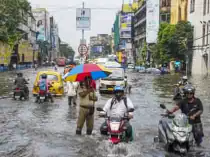 Kolkata: राज्य सरकार का ऐलान, मुआवज़ा और नौकरी मिलेगी Kolkata: राज्य सरकार का ऐलान, मुआवज़ा और नौकरी मिलेगी