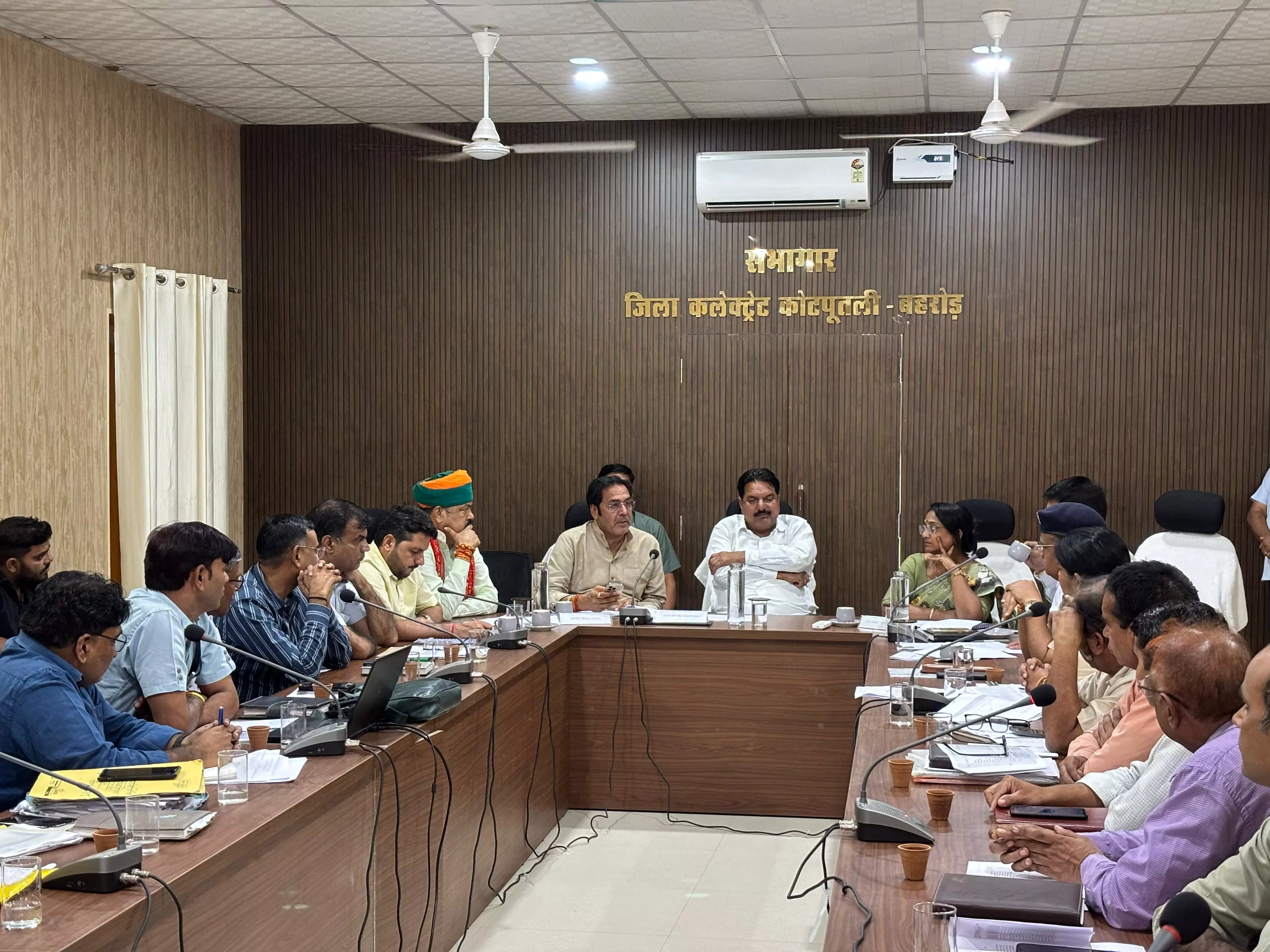 Jaipur: सेवा शिविर, फ्लैगशिप योजनाओं और स्वास्थ्य सेवाओं पर जोर Jaipur: सेवा शिविर, फ्लैगशिप योजनाओं और स्वास्थ्य सेवाओं पर जोर