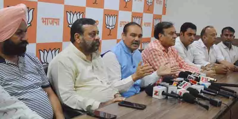 प्रधानमंत्री ने दिवाली से पहले देश को दिया बड़ा तोहफा: Sampla प्रधानमंत्री ने दिवाली से पहले देश को दिया बड़ा तोहफा: Sampla