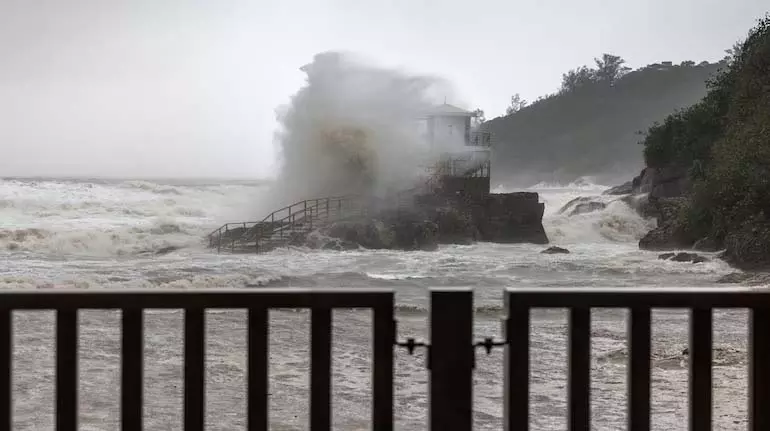 Super Typhoon Ragasa: ताइवान में बैरियर झील फटने से 14 लोगों की मौत, 124 लापता Super Typhoon Ragasa: ताइवान में बैरियर झील फटने से 14 लोगों की मौत, 124 लापता