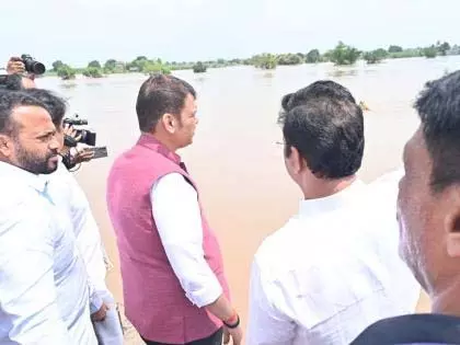 CM Fadnavis: दिवाली से पहले किसानों को मिलेगी मदद, कोई अतिरिक्त मानदंड नहीं! CM Fadnavis: दिवाली से पहले किसानों को मिलेगी मदद, कोई अतिरिक्त मानदंड नहीं!