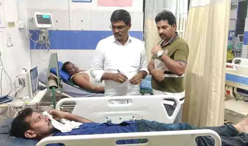 संगारेड्डी की एक फार्मा कंपनी में रसायन रिसाव से चार कर्मचारी घायल संगारेड्डी की एक फार्मा कंपनी में रसायन रिसाव से चार कर्मचारी घायल